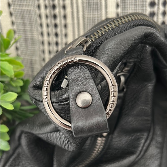 Elliot Lucca Black Leather shoulder bag - Picture 8 of 12